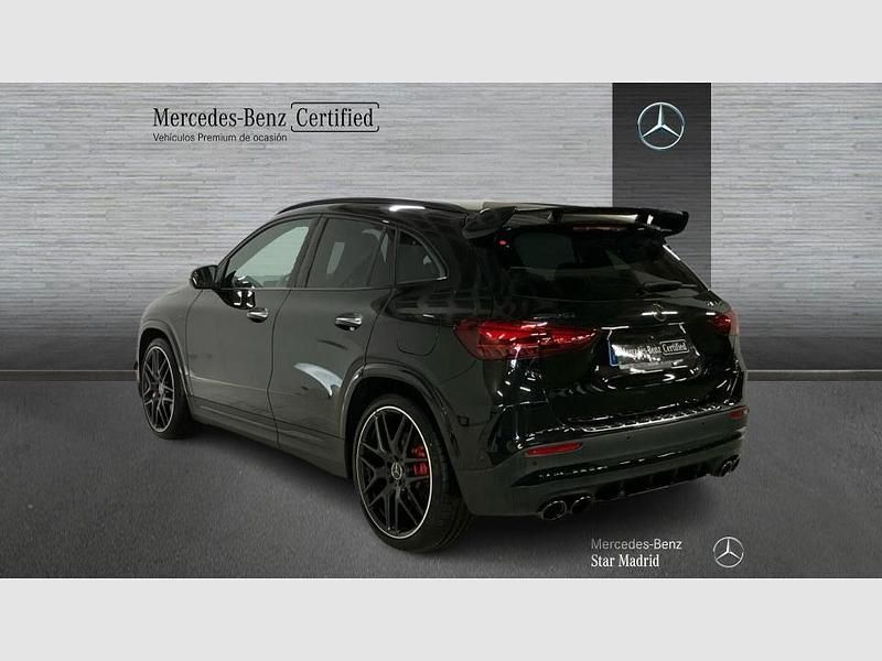 Nuevo Mercedes GLA45 AMG AMG 421 CV (309 kW) 2025 Negro cosmos (metalizado) SUV