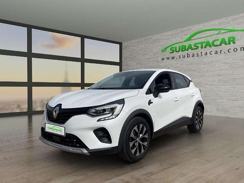 Usado Renault Captur Intens 101 CV (74 kW) 2022 Blanco SUV