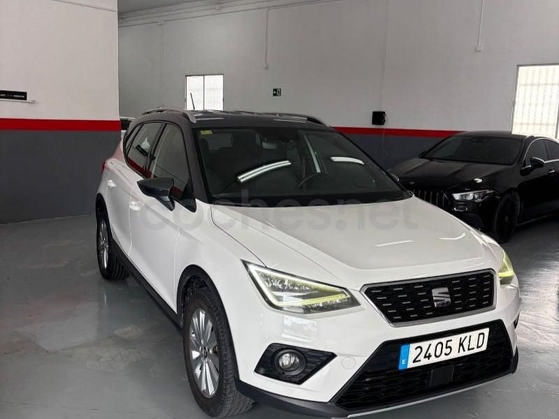 Usado Seat Arona Ecomotive 95 CV (69 kW) 2018 Blanco SUV