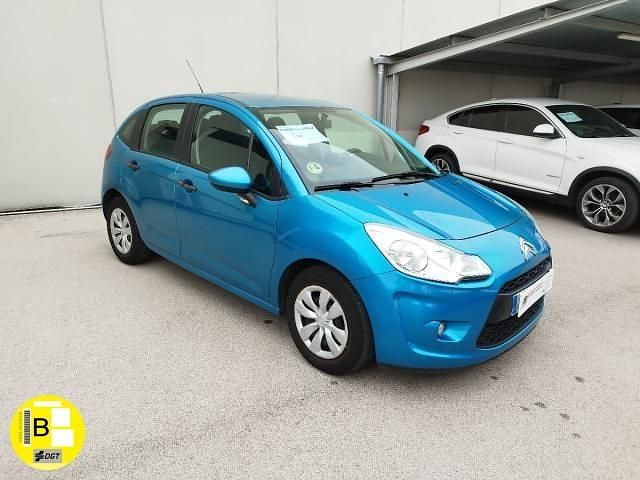 Usado Citroën C3 Attraction 68 CV (50 kW) 2010 Azul Utilitario