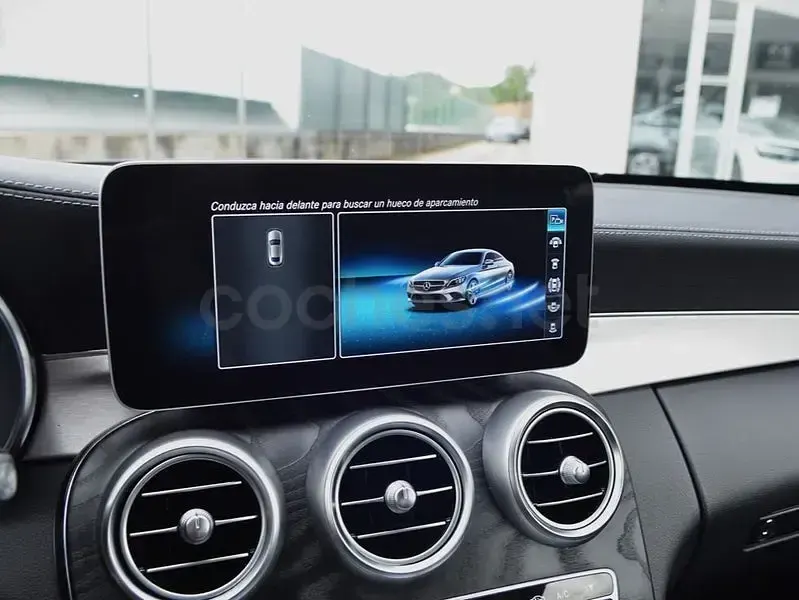 Usado Mercedes C220 194 CV (142 kW) 2022 Blanco Coupe