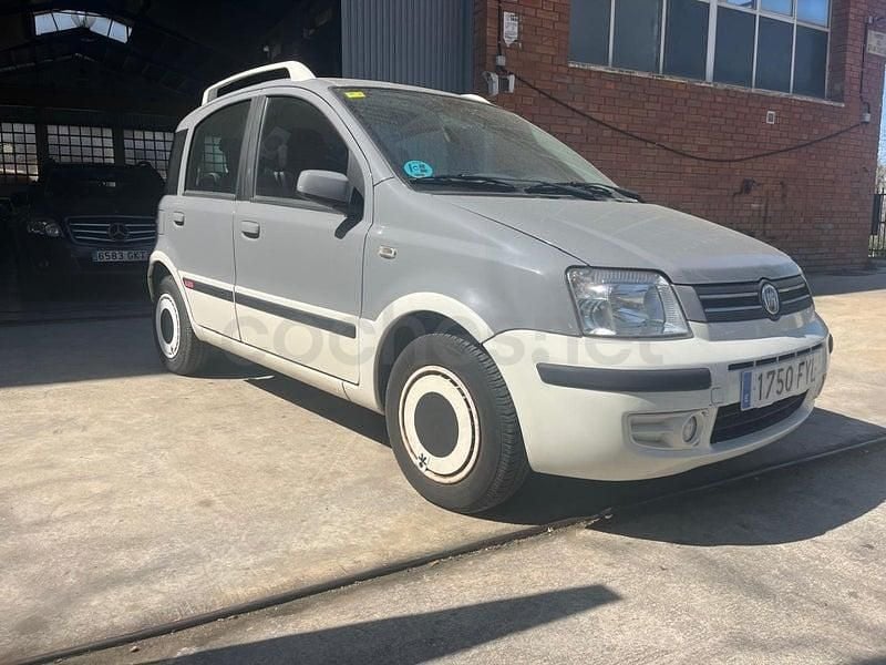 Usado Fiat Panda 60 CV (44 kW) 2008 Gris / plata Utilitario