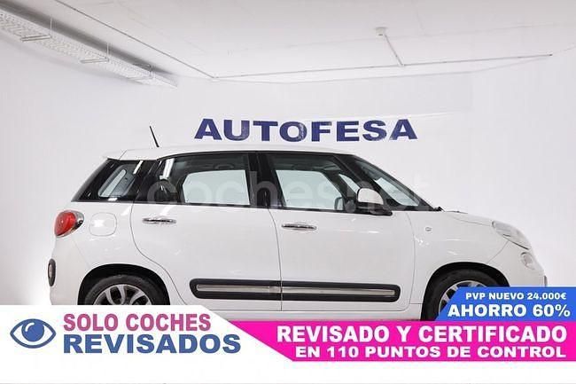 Usado Fiat 500L Lounge 120 CV (88 kW) 2015 Blanco Monovolumen