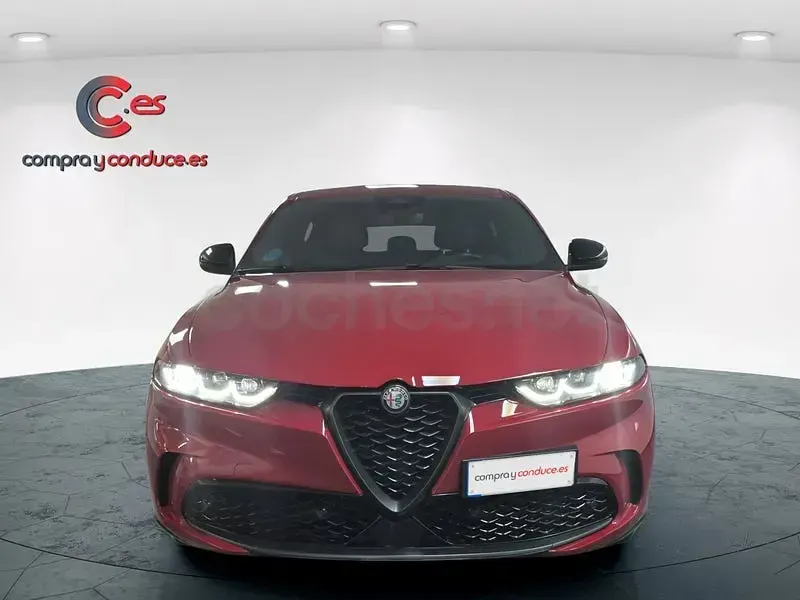 Usado Alfa Romeo Tonale Edizione Speciale 130 CV (95 kW) 2023 Rojo SUV