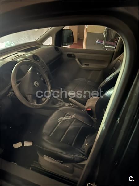 Usado VW Caddy Life 105 CV (77 kW) 2007 Negro Monovolumen