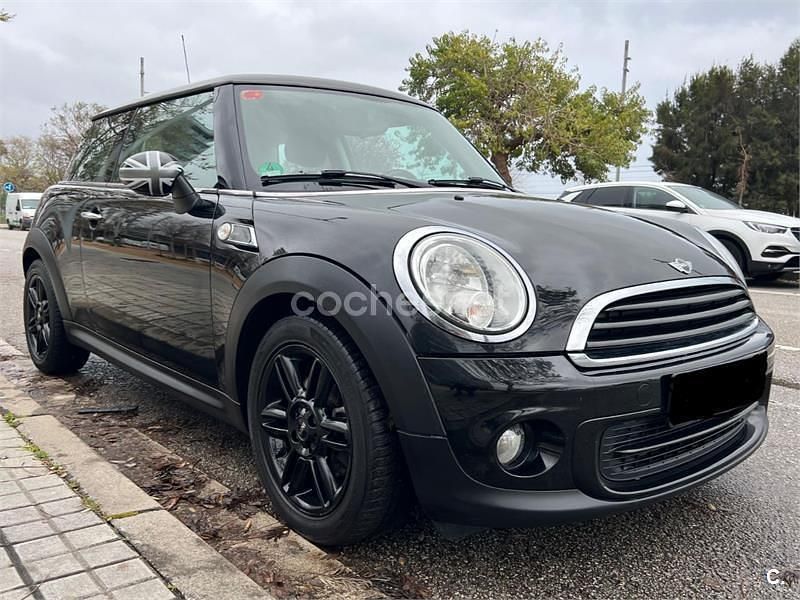 Usado Mini ONE 98 CV (72 kW) 2012 Negro Utilitario
