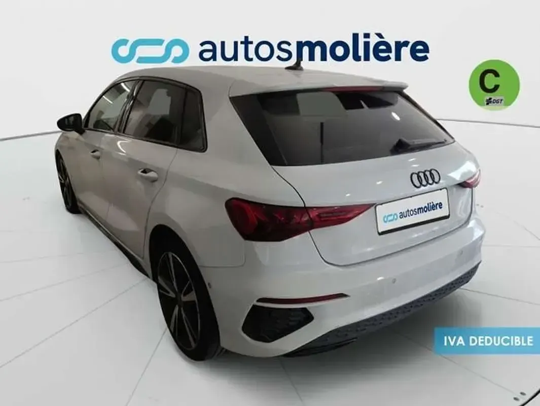 Usado Audi A3 Sportback S-Line 150 CV (110 kW) 2022 Blanco Utilitario
