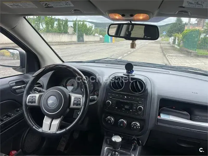 Usado Jeep Compass North 163 CV (119 kW) 2013 Negro SUV