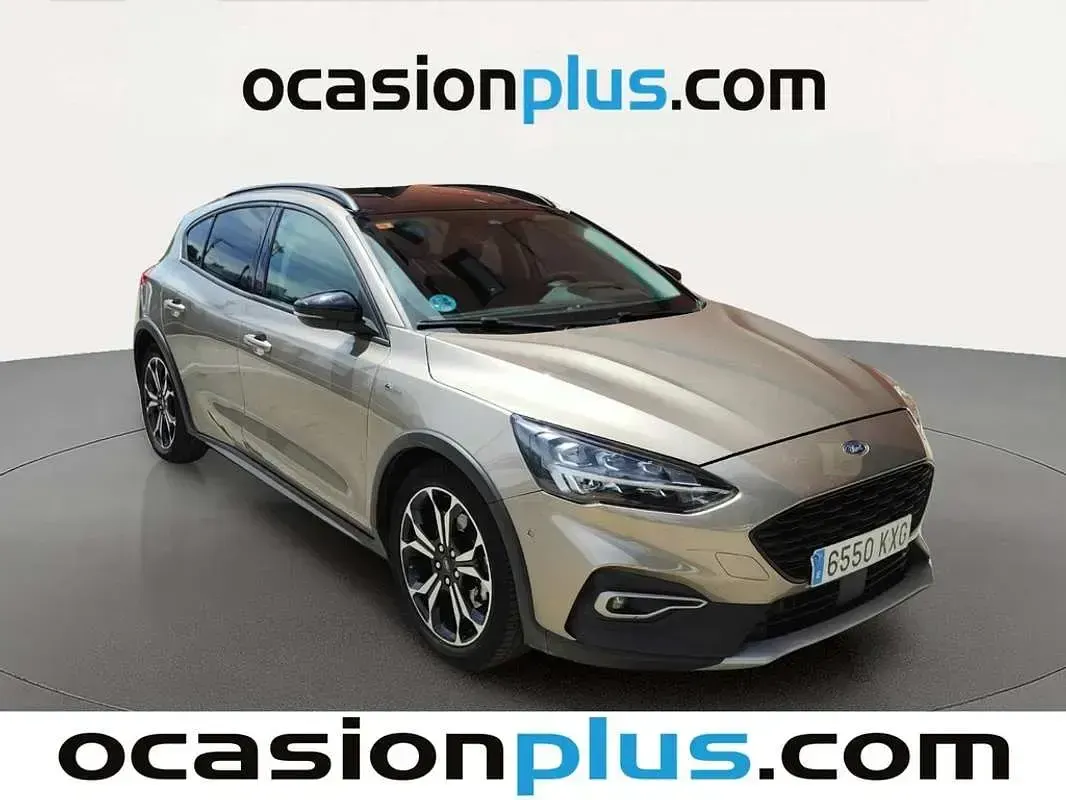 Usado Ford Focus Active 125 CV (91 kW) 2019 Gris Utilitario