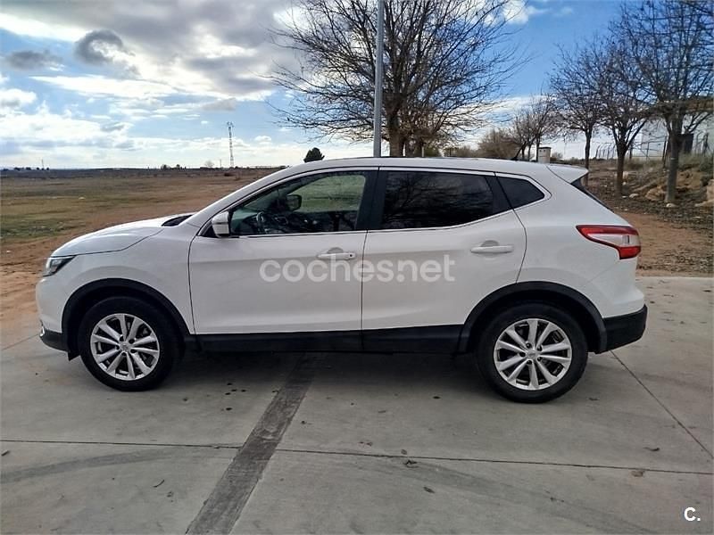 Usado Nissan Qashqai N-TEC 110 CV (80 kW) 2014 Blanco SUV