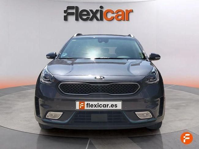 Usado Kia Niro 141 CV (103 kW) 2020 Gris / plata SUV