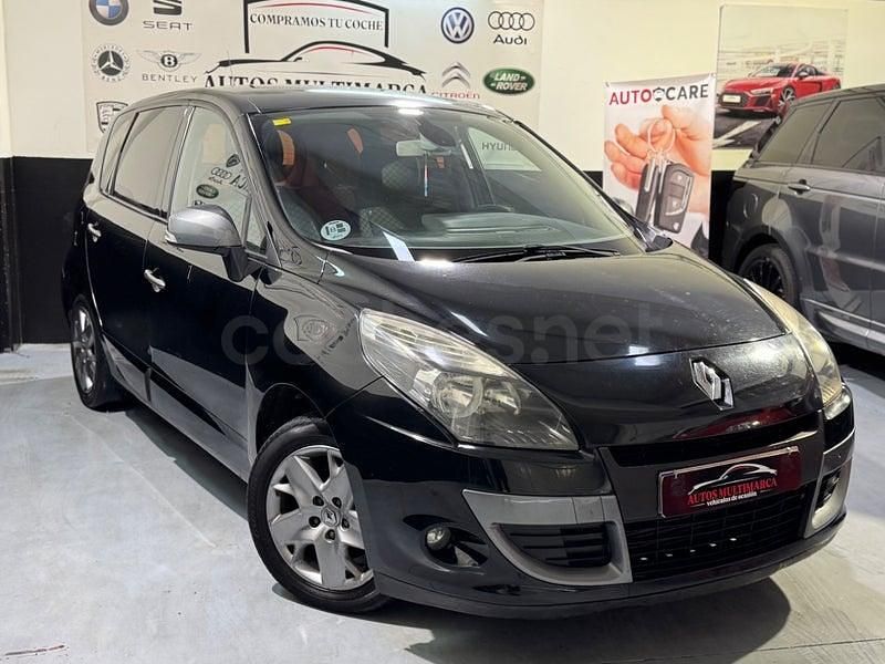 Usado Renault Scénic III Dynamique 110 CV (80 kW) 2012 Negro Monovolumen