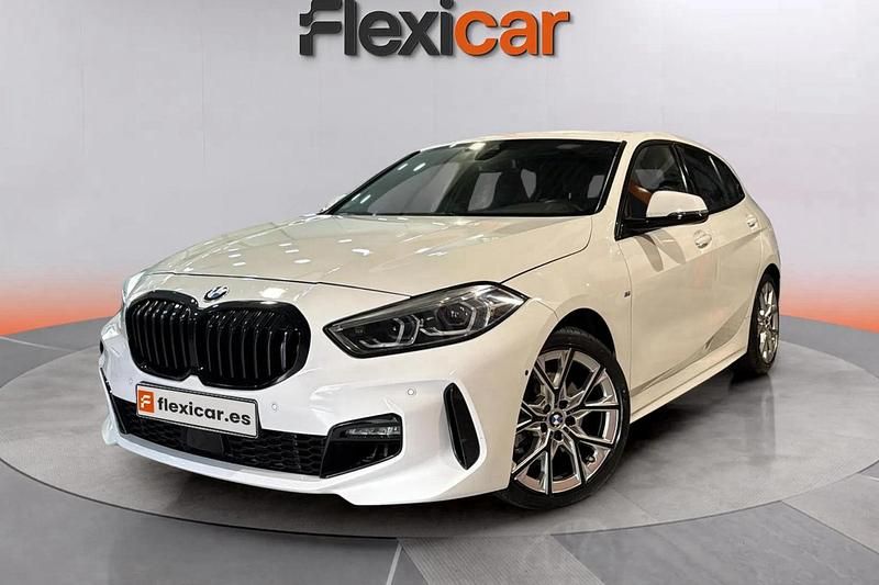Usado BMW 118 136 CV (100 kW) 2024 Blanco Utilitario