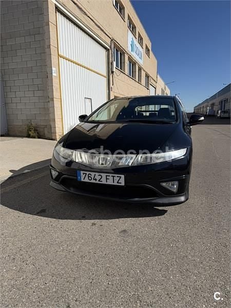 Usado Honda Civic Type S 140 CV (102 kW) 2007 Negro Berlina