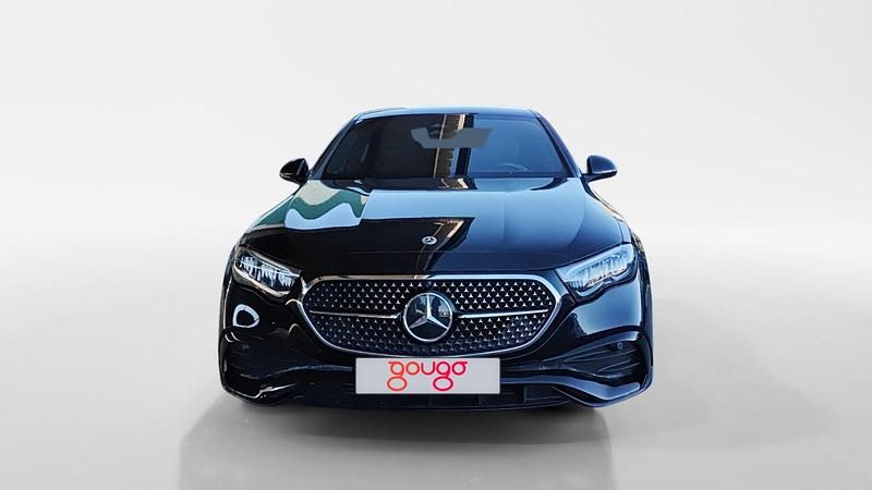 Usado Mercedes E220 197 CV (144 kW) 2024 Negro obsidiana Berlina