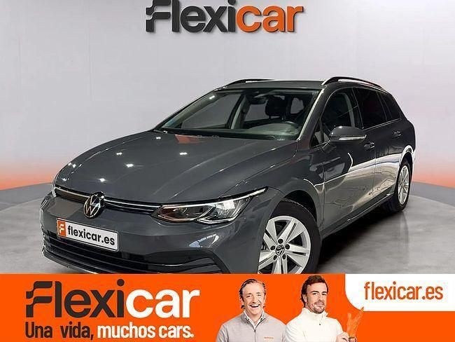 Usado VW Golf VIII Life 131 CV (96 kW) 2024 Gris Familiar
