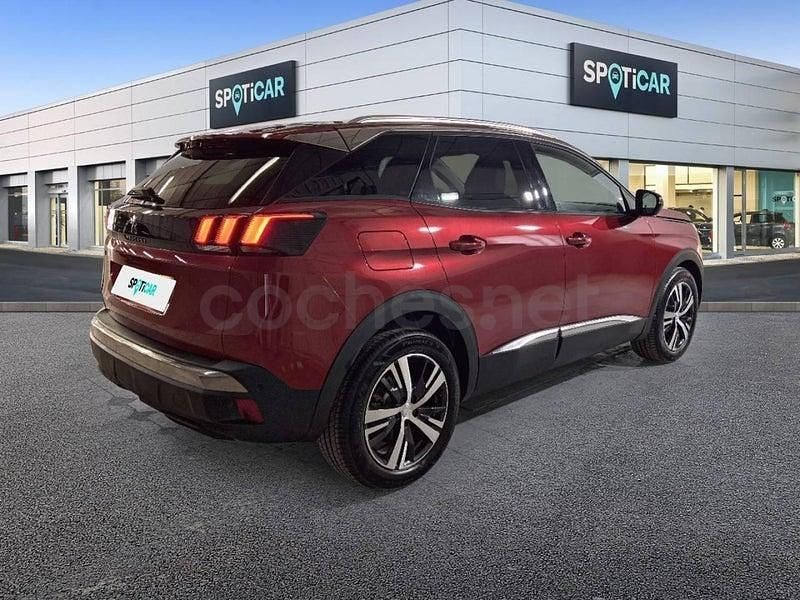 Usado Peugeot 3008 Allure 130 CV (95 kW) 2019 Rojo SUV