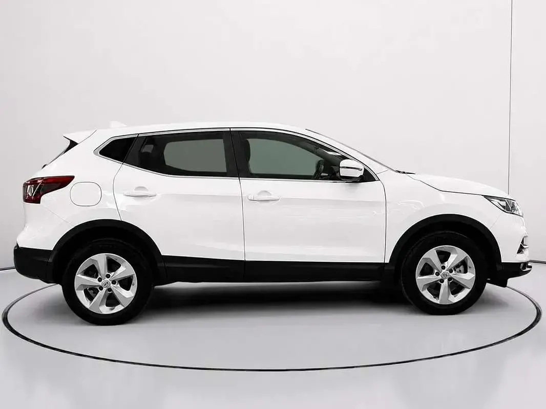 Usado Nissan Qashqai Acenta 116 CV (85 kW) 2021 Blanco SUV