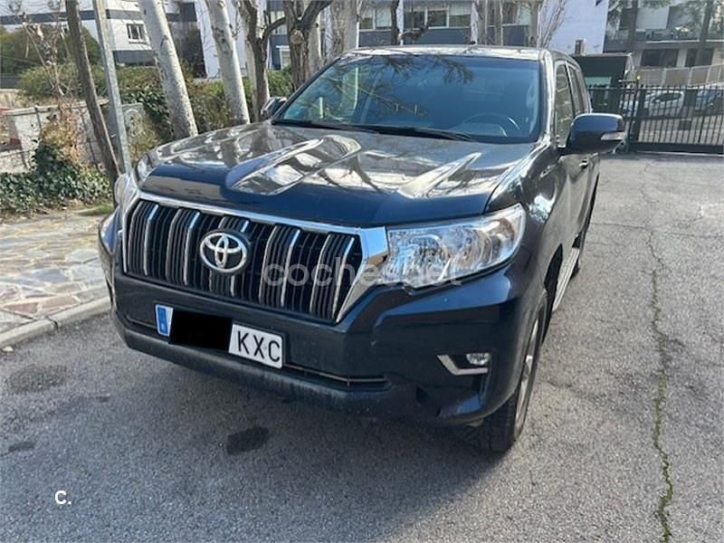 Azul Usado 2019 Toyota Land Cruiser SUV | 42.500 € (Precio justo) - Imagen 1/4