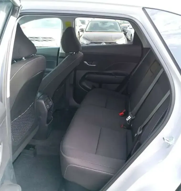 Usado Hyundai Kona 139 CV (102 kW) 2026 Gris SUV