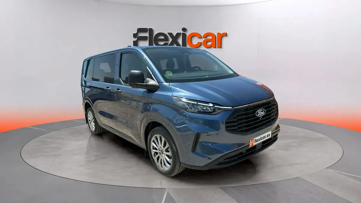 Usado Ford Transit Custom 136 CV (100 kW) 2025 Familiar