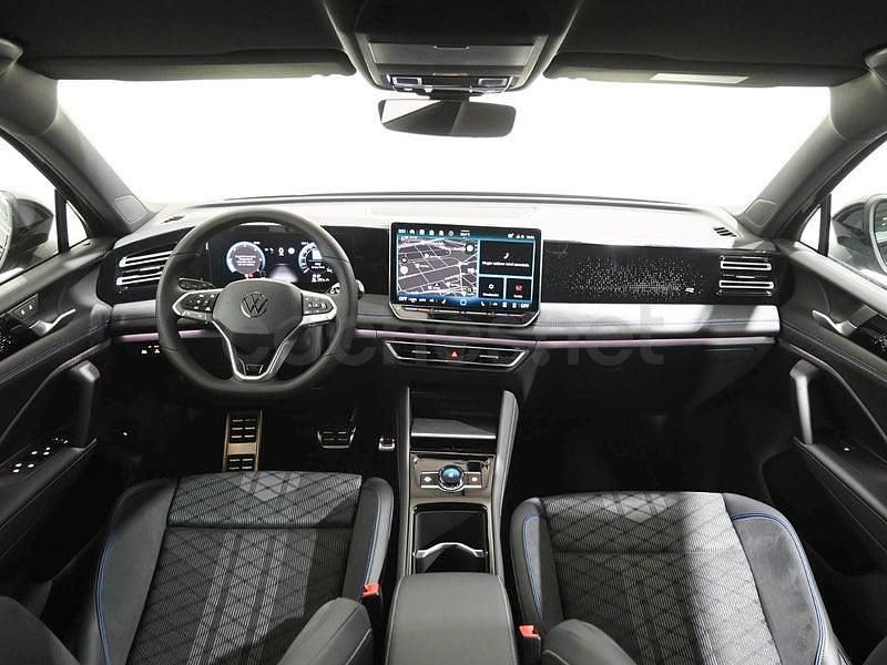 Usado VW Tiguan R-line 150 CV (110 kW) 2025 Negro SUV
