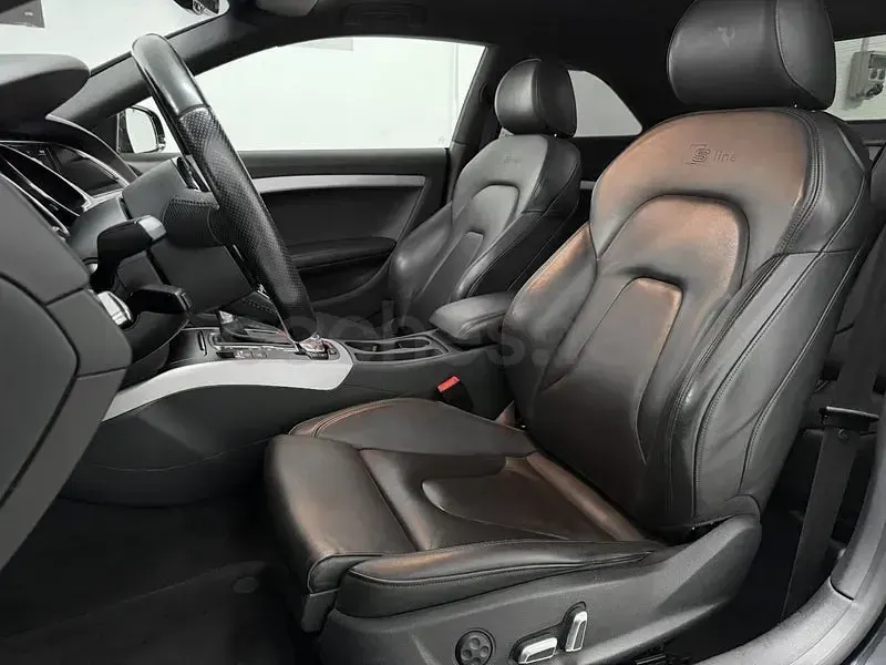 Usado Audi A5 S-Line 245 CV (180 kW) 2013 Negro Coupe