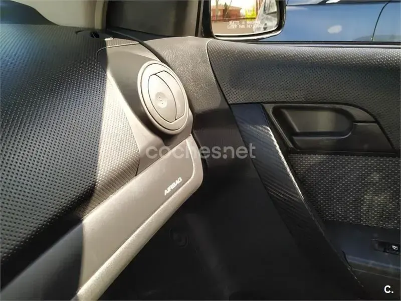 Usado Chevrolet Aveo LS 101 CV (74 kW) 2011 Negro Berlina