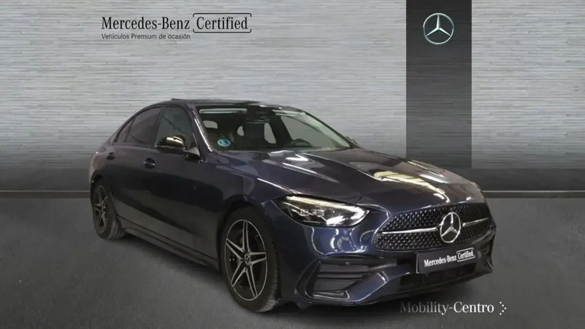 Usado Mercedes C220 197 CV (144 kW) 2025 Azul sodalita Berlina