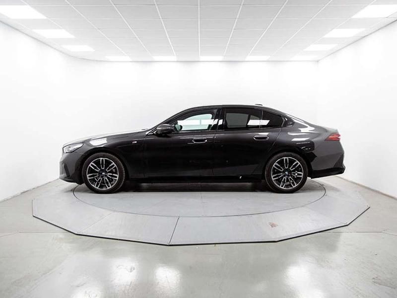 Occasion BMW 520 197 ch (144 kW) 2025 Gris Berline
