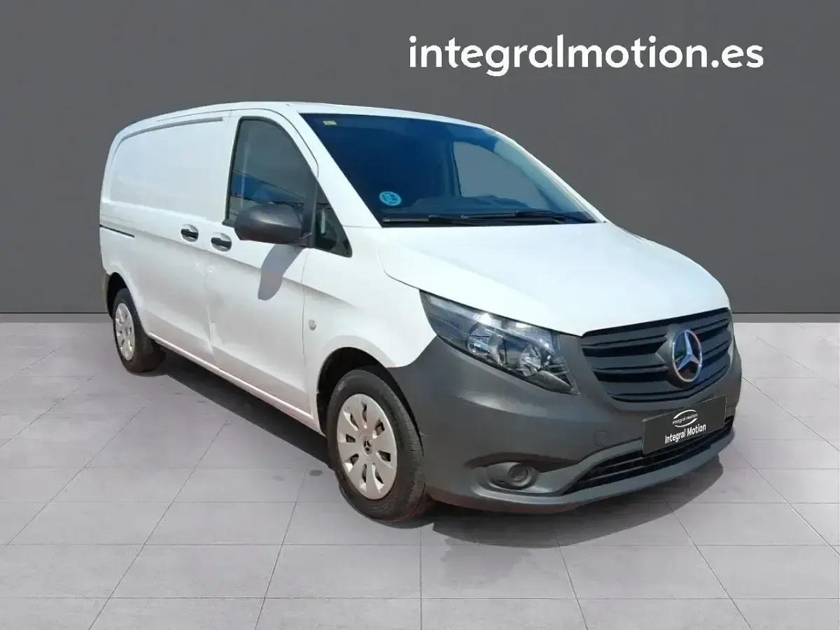 Usado Mercedes Vito 163 CV (119 kW) 2022 Blanco Van