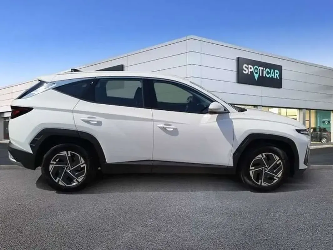 Usado Hyundai Tucson 160 CV (117 kW) 2025 Blanco SUV
