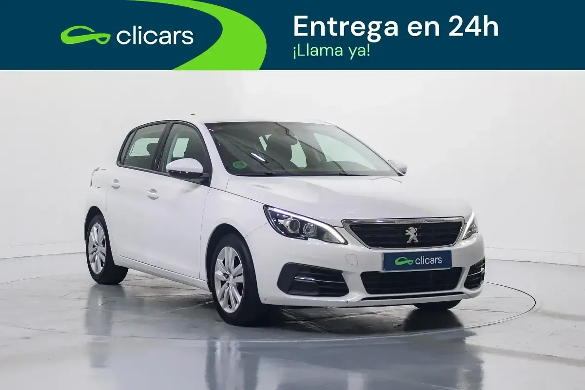 Usado Peugeot 308 Active 130 CV (95 kW) 2018 Blanco