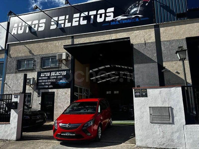 Usado Opel Zafira Tourer Selective 136 CV (100 kW) 2015 Rojo Monovolumen