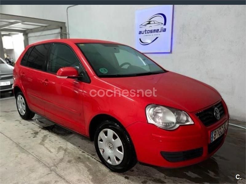 Usado VW Polo Edition 60 CV (44 kW) 2008 Granate Utilitario