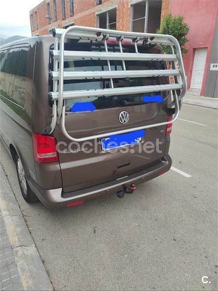 Usado VW Multivan Comfortline 140 CV (102 kW) 2012 Marrón Monovolumen