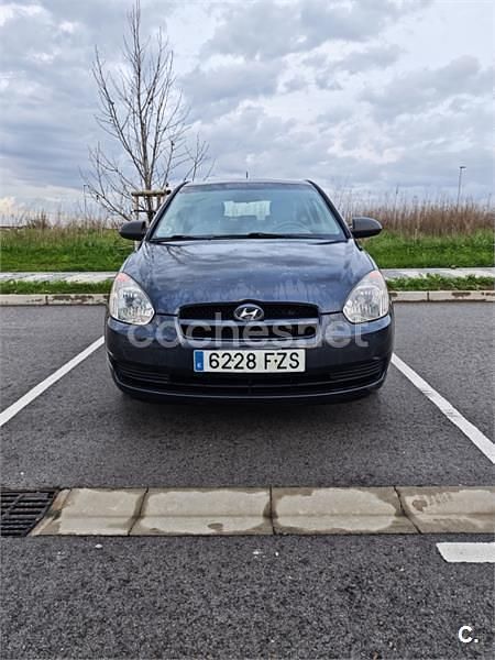 Usado Hyundai Accent GLS 110 CV (80 kW) 2008 Azul Berlina
