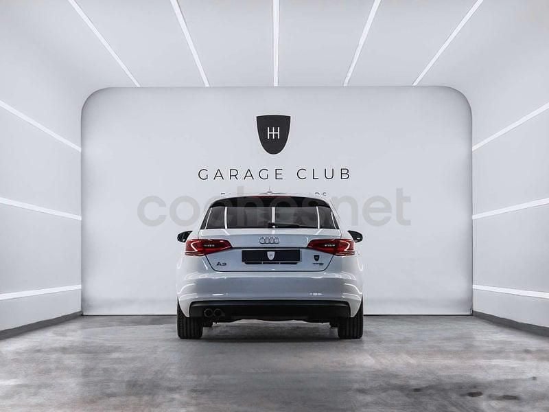 Usado Audi A3 Ambition 122 CV (89 kW) 2013 Blanco Berlina