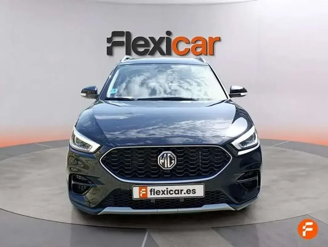 Usado MG ZS Comfort 106 CV (77 kW) 2022 Negro SUV