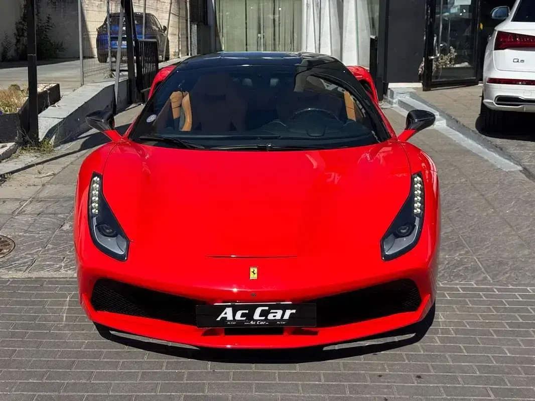 Usado Ferrari 488 669 CV (492 kW) 2016 Rojo Coupe