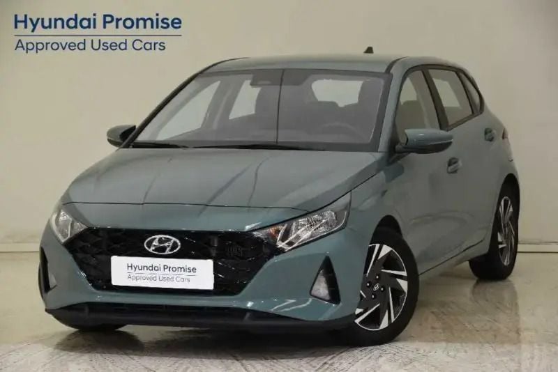 Verde Usado 2024 Hyundai i20 | 17.490 € (Precio justo) - Imagen 1/4