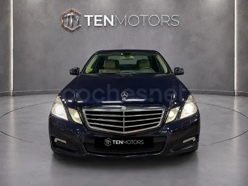 Usado Mercedes E250 Avantgarde 204 CV (150 kW) 2009 Azul Berlina