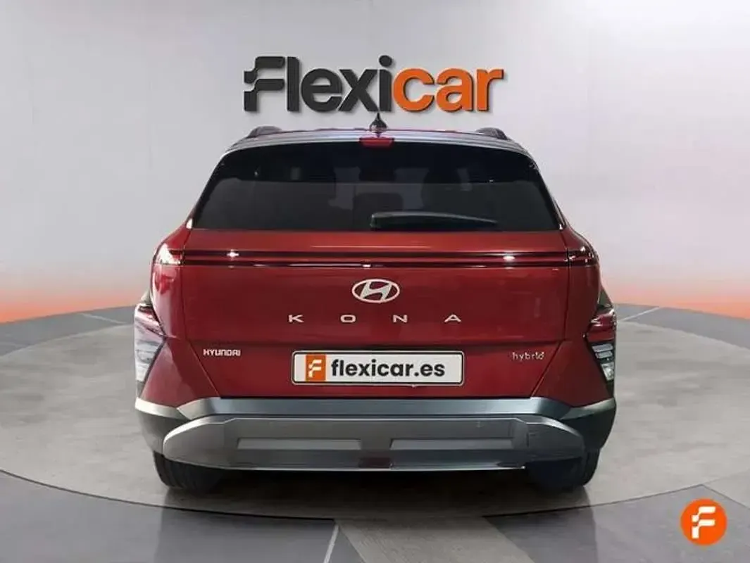 Usado Hyundai Kona 101 CV (74 kW) 2025 Burdeos SUV