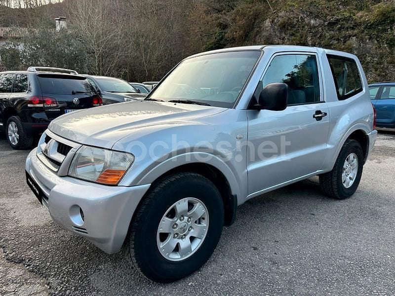 Usado Mitsubishi Montero Instyle 160 CV (117 kW) 2006 Gris / plata SUV