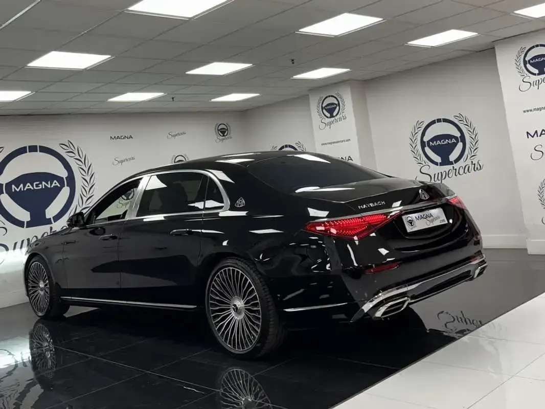 Usado Mercedes S580 503 CV (369 kW) 2023 Negro Berlina