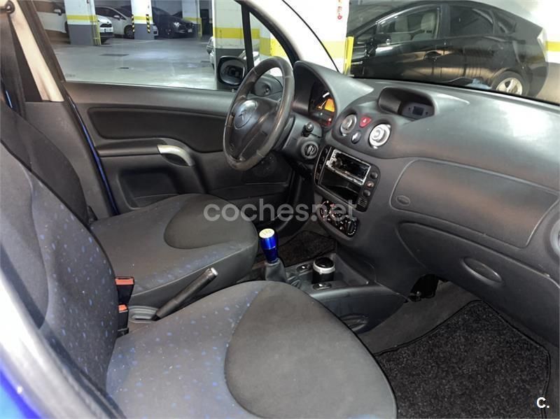Azul Usado 2005 Citroën C3 Exclusive Utilitario | 1999 € (Buen precio) - Imagen 1/4