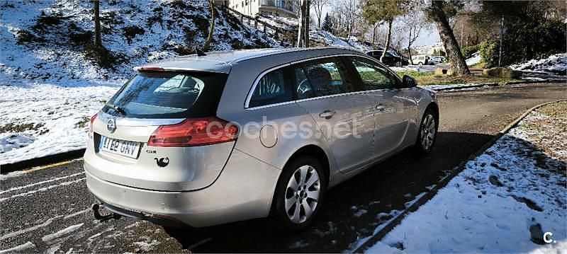 Usado Opel Insignia Sport 130 CV (95 kW) 2009 Gris / plata Familiar