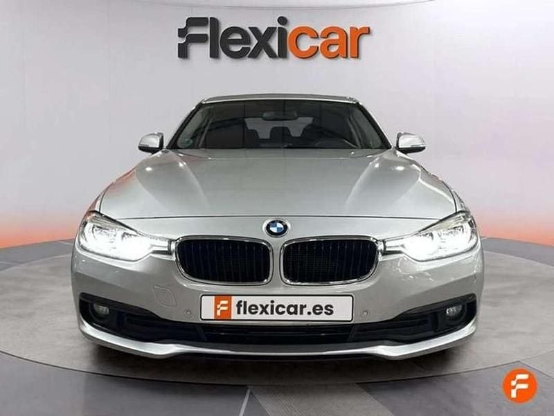 Usado BMW 320 190 CV (139 kW) 2017 Gris Berlina
