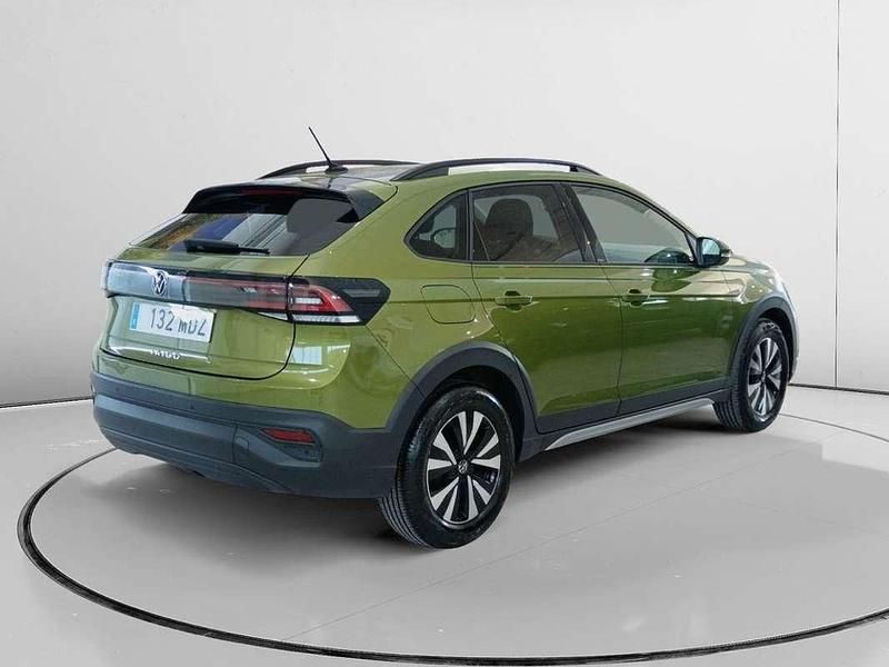 Usado VW Taigo Life 95 CV (69 kW) 2023 Verde SUV