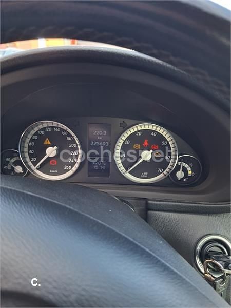 Usado Mercedes C180 Sport Edition 143 CV (105 kW) 2005 Azul Berlina